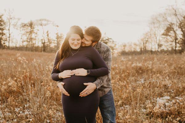 Maternity photography in East Aurora, NY