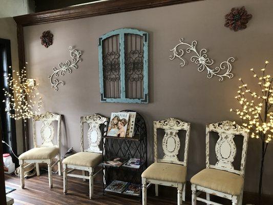 Rustic Elegance Salon & Gifts