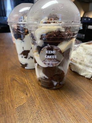 Brownie Kemicake Cup $10