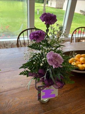 3 carnation arrangement