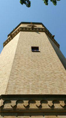 Facings of Kasota and Bedford stone