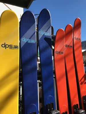 DPS Demo Skis