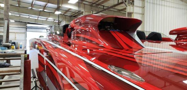 Skater Powerboat perfectly polished and ceramic coated