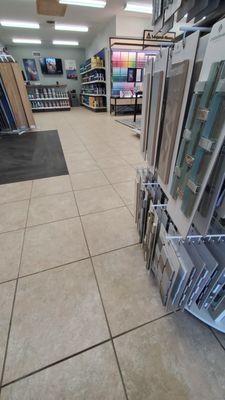 Freshen Up is great at cleaning our showroom at Elizabethtown Flooring!