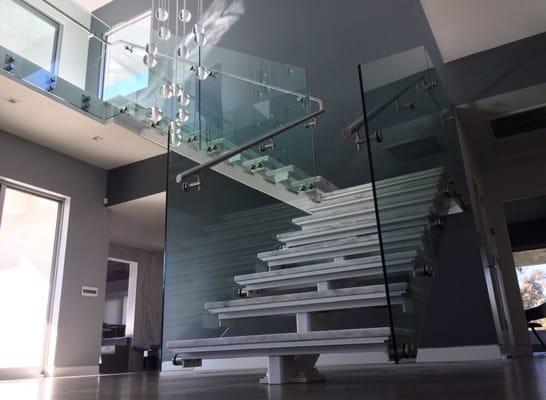 Floating Stairway Glass Rail