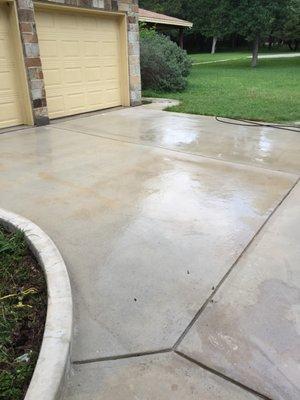 Driveway after cleaning