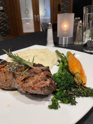 Steak with Carrots and Grits