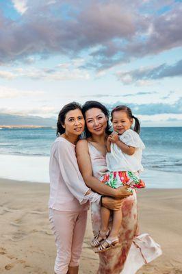 Family Session at Kealia Pond, Moorea Thill Photography