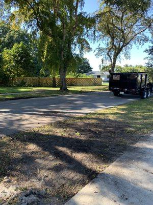 Concrete debris pick up Miami Lakes, FL Same day emergency pick up due to HOA. Call us today for a free estimate!