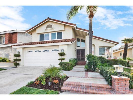 SOLD!! Very excited for my buyers on this lovely Irvine home!