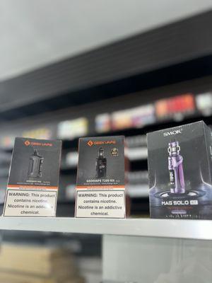 GEEK VAPE H45 Hero 2
 GEEK VAPE T200 Kit 
 SMOK Mag Solo Kit
 
 Top of the line devices from GEEKVAPE, SMOK and many more