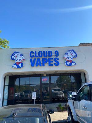 Cloud 9 Vapes - Airport