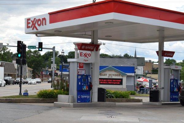 Exxon Gas Station & Bait Shop