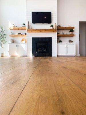 Waterproof Vinyl Plank, Cairo Oak.