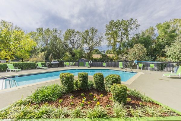 Charleston Crossing apartments in Broken Arrow, Oklahoma.