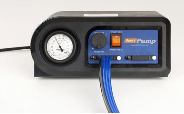 1 SportPump™ pneumatic compression pump