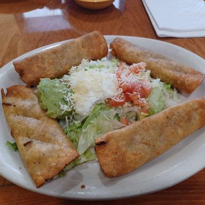 4 ground beef taquitos A+