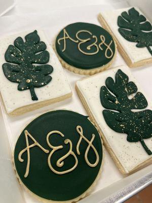 Custom engagement shortbreads