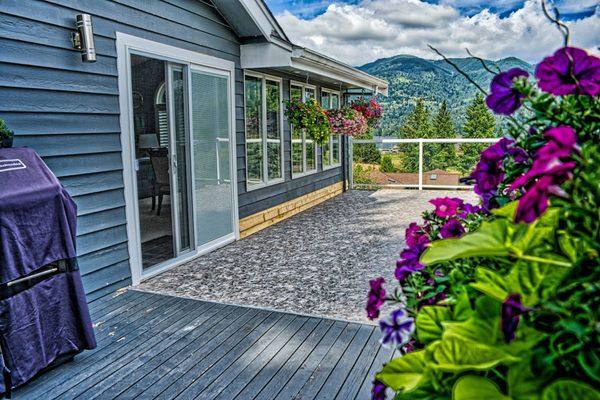 Rooftop Deck