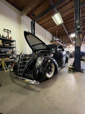 37 Lincoln zephyr