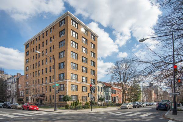 1830 R Street NW Apartments