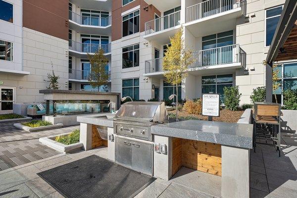 Outdoor Pool-side Grilling Stations