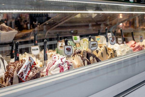 I Scream Gelato counter