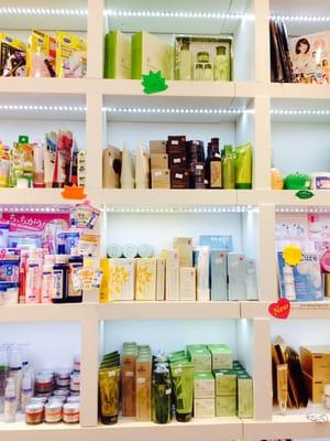 Innisfree display