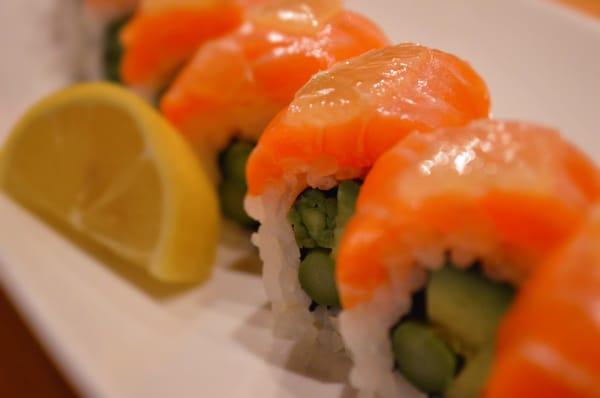 Salmon Lemon Roll