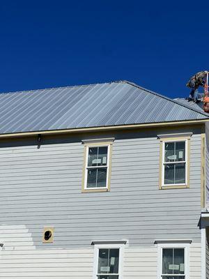 Non Warrantied New Roof & Stripes