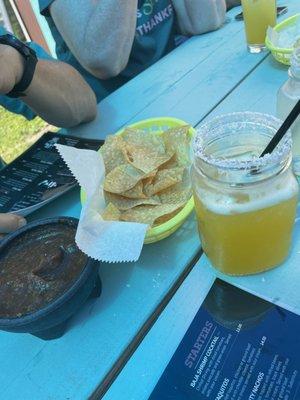 Mango marg with chips & salsa