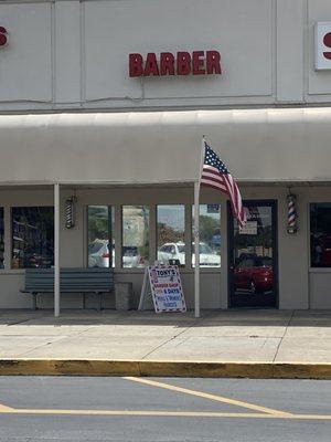 Great barbershop. Thanks for a nice cut Rob