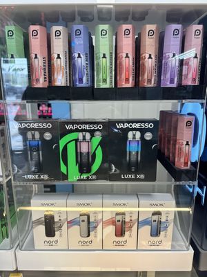 Vape devices & Disposables