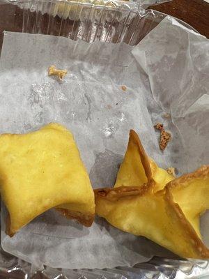 Crab Rangoon !! Where's the crab ? Where's the scallions/celery? Absolutely nothing !!!!! Just cream cheese!!!