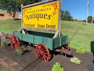 Custom built wagon
Roadside sign