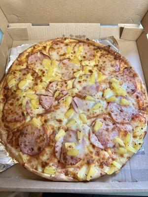 Canadian Bacon and Pineapple Pizza