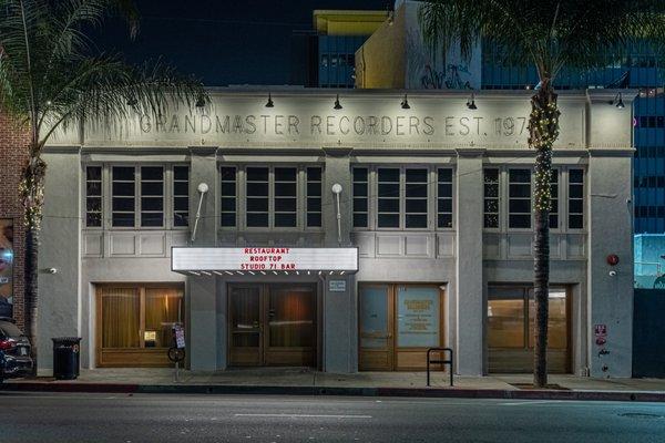 Grandmaster Recorders Entry on Cahuenga Blvd