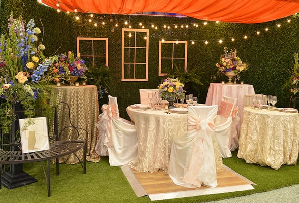 English Manor inspired event decor