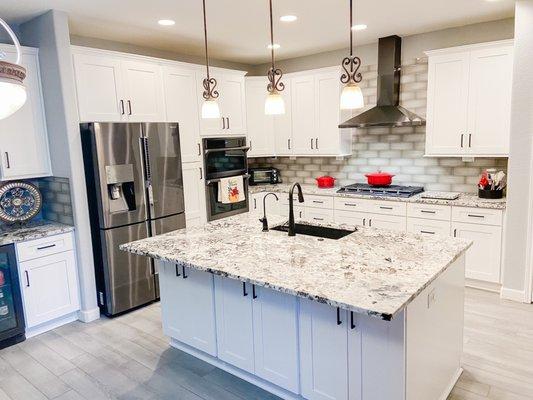 Cabinets & Granite Creations