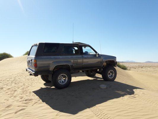 Straight Axle Conversion with 6" Lift