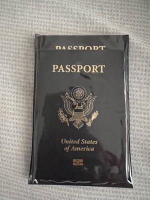 My old and current U.S. passport