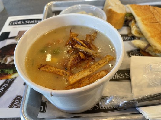 Creamy vegetable soup