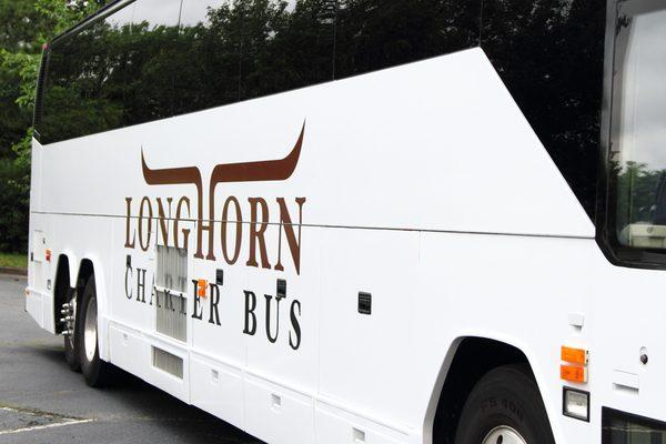 The smartest way to rent a charter bus in San Antonio, TX.