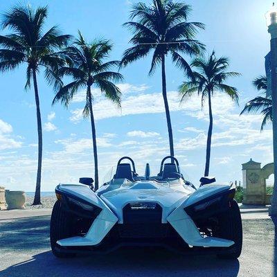 2021 Polaris slingshot, fully automatic and ready for the open road.