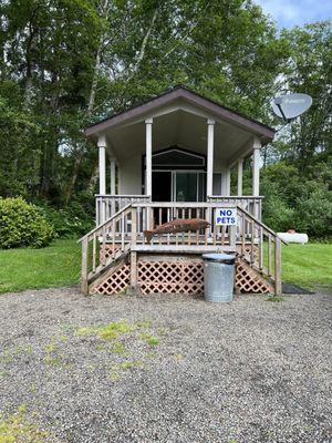 Salmon Run Cabin