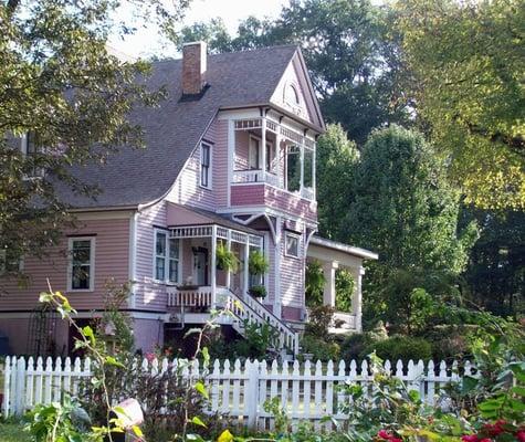 Roses and Lace Bed and Breakfast