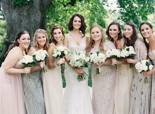 Eastern shore wedding on the Wye River. Lovely wedding party