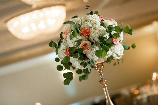 Amazing tall centerpieces