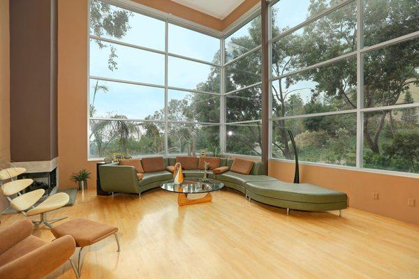 Active Listing in Hollywood Hills East