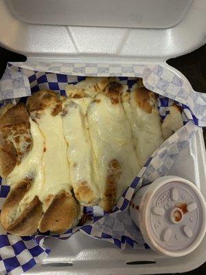 Breadsticks with cheese